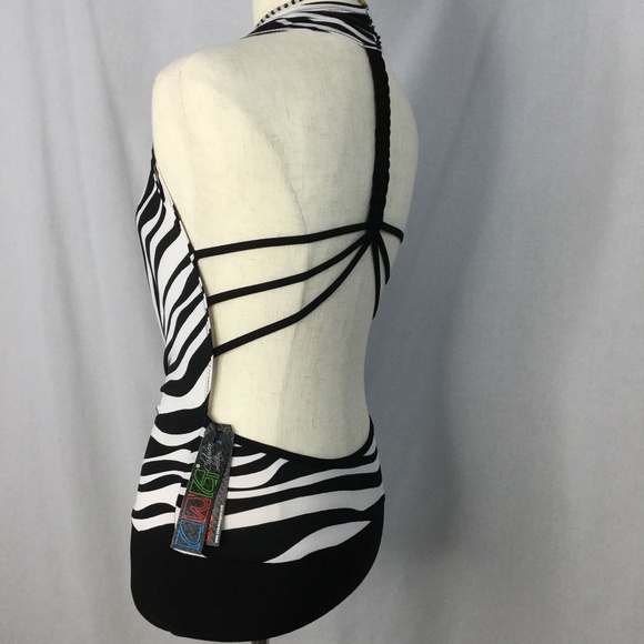 Club Wear Guru Racerback Deep V-Neck Top Size M - Picture 5 of 7